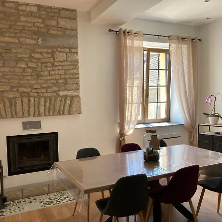 Le Quai De St Pierre Holiday home *
