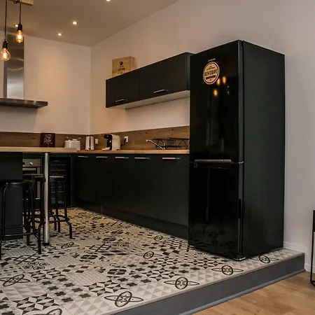 Le Quai De St Pierre Bar-sur-Aube