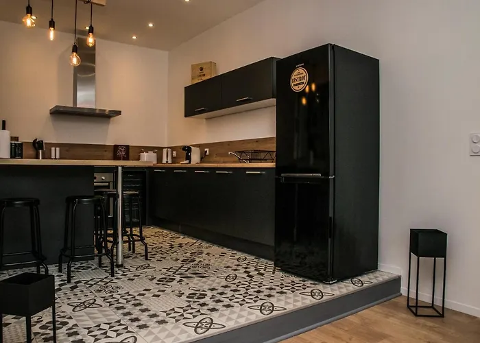 Le Quai De St Pierre Bar-sur-Aube